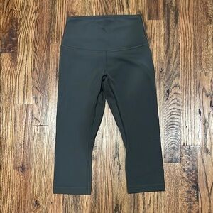 lululemon align gray crop 23” legging.